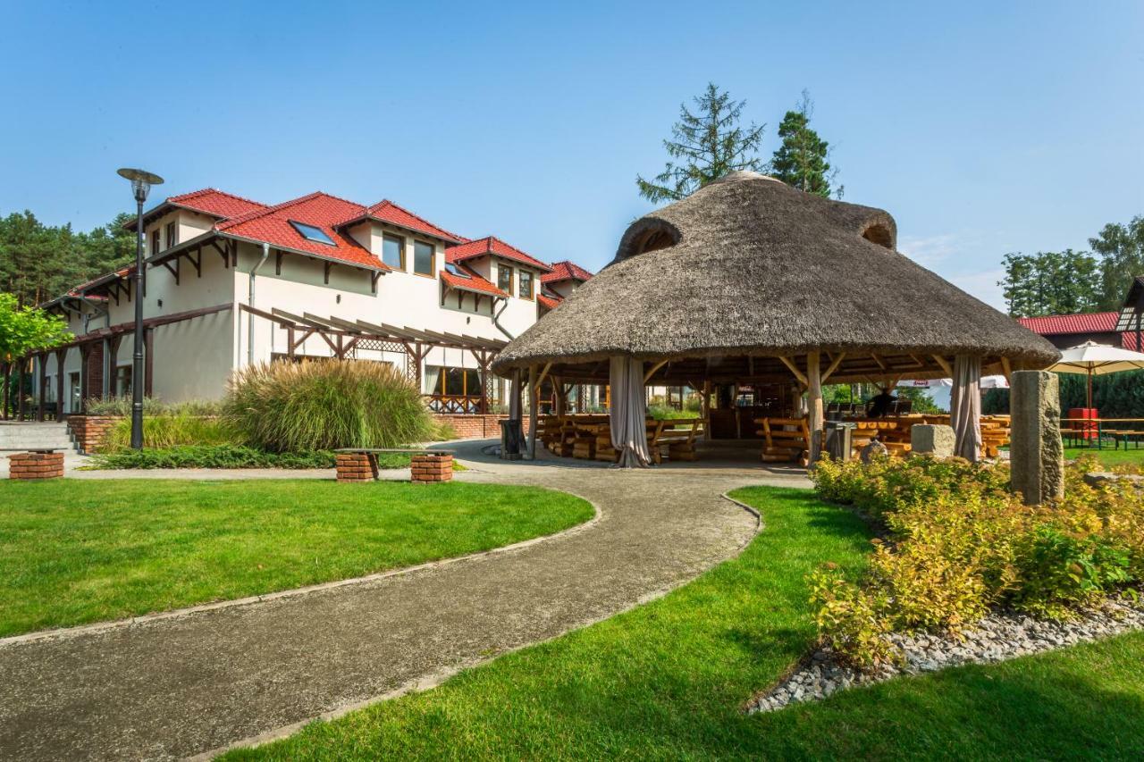 Nad Borkiem Hotel Kosarzyn  Bagian luar foto
