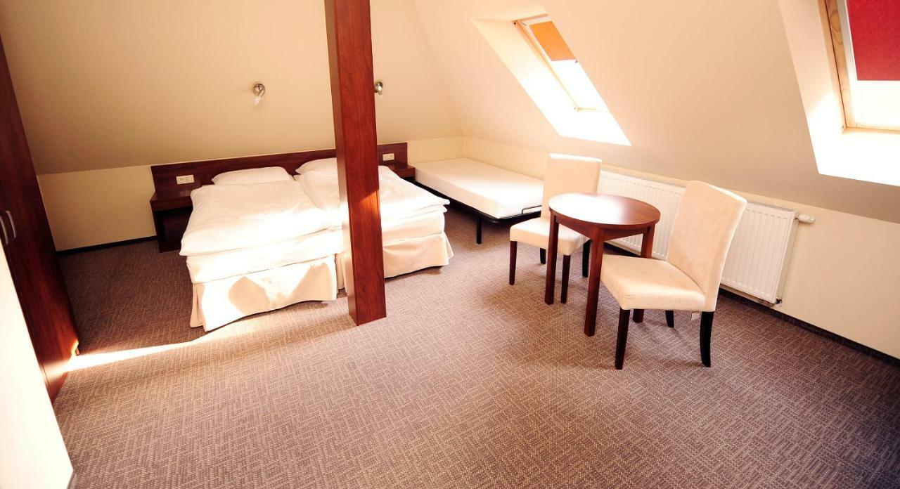 Nad Borkiem Hotel Kosarzyn  Bagian luar foto
